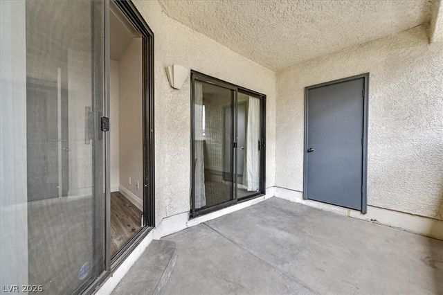 8455 West Sahara Avenue 130, Las Vegas, NV 89117