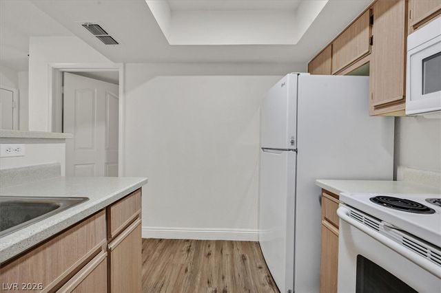 8455 West Sahara Avenue 130, Las Vegas, NV 89117