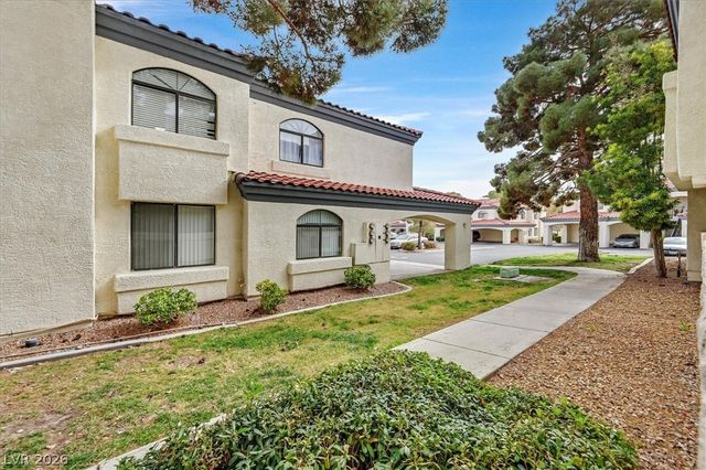 8455 West Sahara Avenue 130, Las Vegas, NV 89117