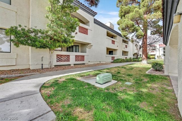 8455 West Sahara Avenue 130, Las Vegas, NV 89117