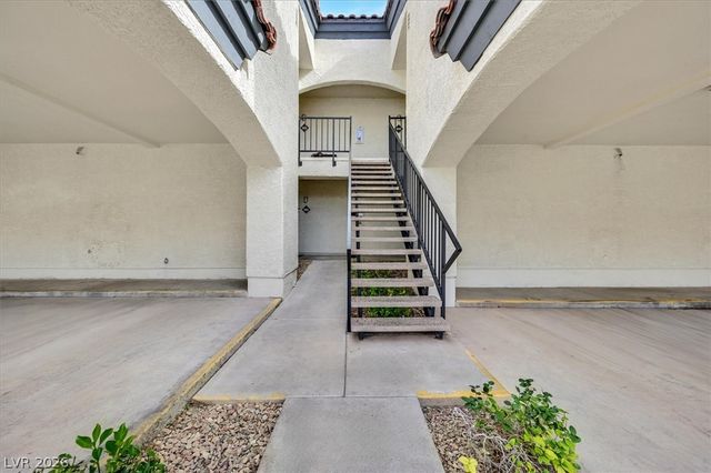 8455 West Sahara Avenue 130, Las Vegas, NV 89117