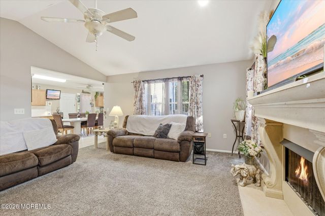 1117 S Maplecrest Court, Toms River, NJ 08753