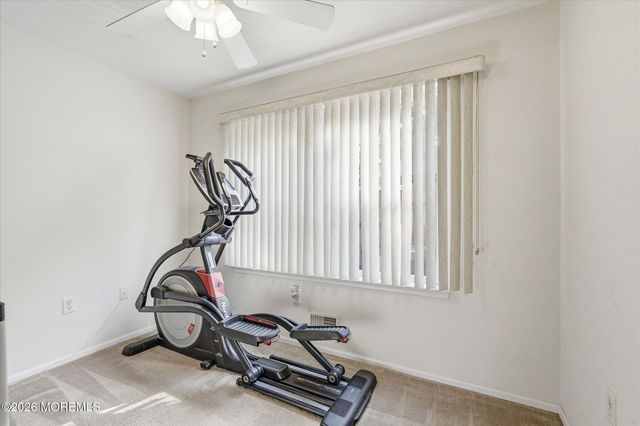 1117 S Maplecrest Court, Toms River, NJ 08753