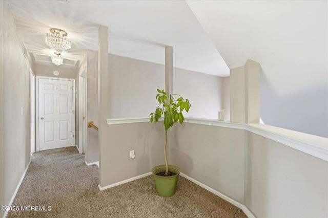 1117 S Maplecrest Court, Toms River, NJ 08753
