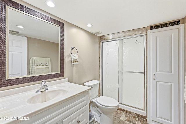 1117 S Maplecrest Court, Toms River, NJ 08753