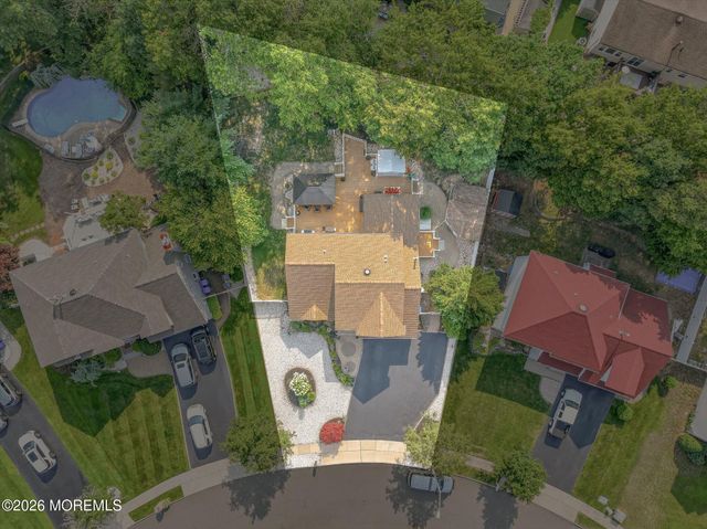 1117 S Maplecrest Court, Toms River, NJ 08753