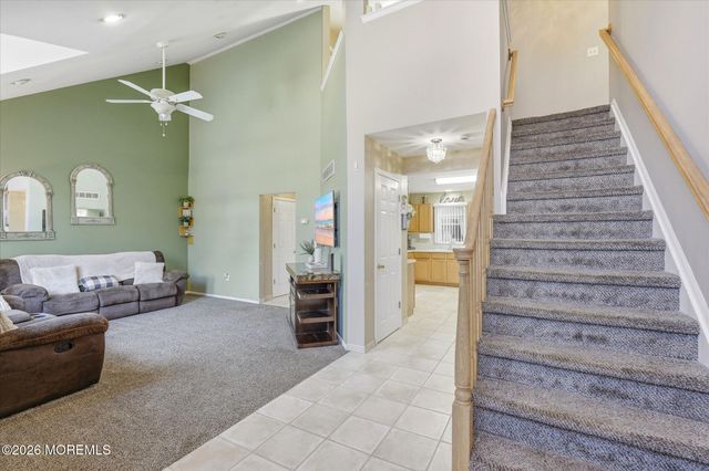 1117 S Maplecrest Court, Toms River, NJ 08753