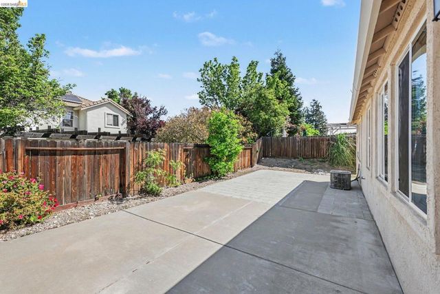 2109 Bedrock Way, Antioch, CA 94509