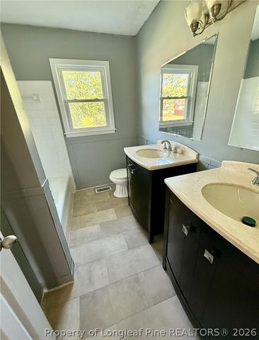 808 Mockingbird Hill Road, Raeford, NC 28376