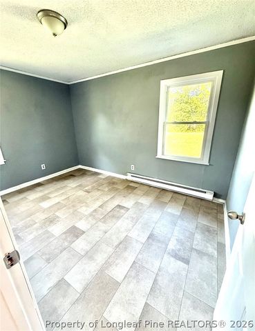 808 Mockingbird Hill Road, Raeford, NC 28376