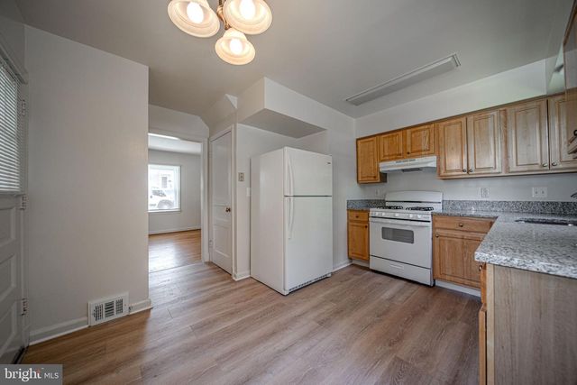 4002 74TH AVE, Hyattsville, MD 20784