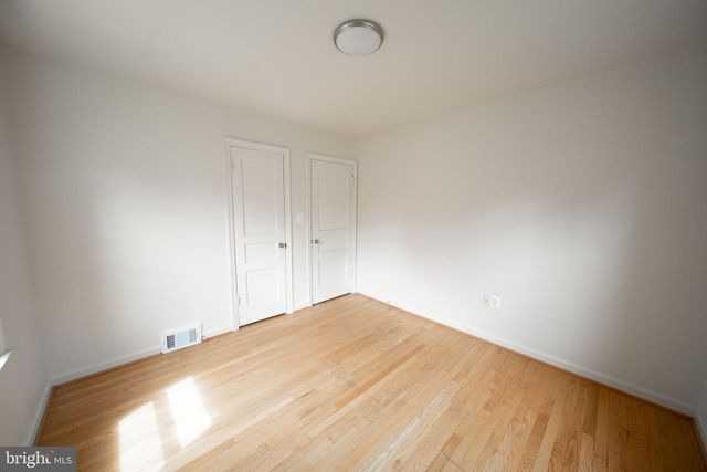 4002 74TH AVE, Hyattsville, MD 20784