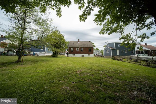 4002 74TH AVE, Hyattsville, MD 20784