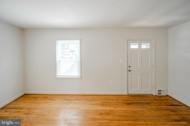 4002 74TH AVE, Hyattsville, MD 20784