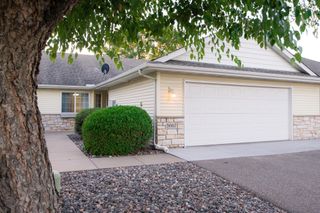 5667 Lambert Avenue NE, Albertville, MN 55301