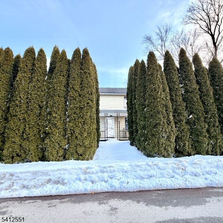 2720 River Rd, Harmony Twp., NJ 08865