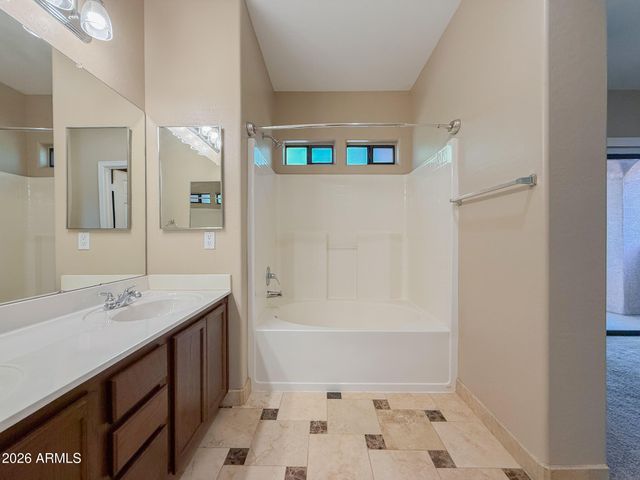 21655 N 36TH Avenue 118, Glendale, AZ 85308