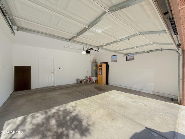21655 N 36TH Avenue 118, Glendale, AZ 85308