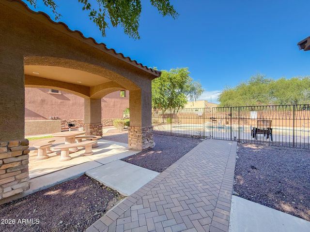 21655 N 36TH Avenue 118, Glendale, AZ 85308