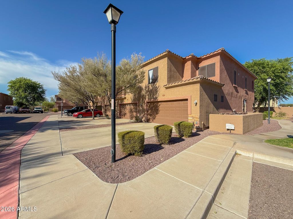21655 N 36TH Avenue 118, Glendale, AZ 85308