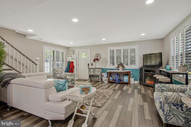 4912 MARINERS DR, Shady Side, MD 20764