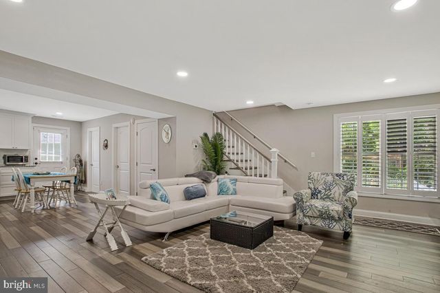 4912 MARINERS DR, Shady Side, MD 20764