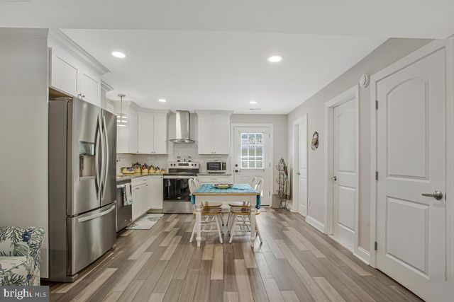 4912 MARINERS DR, Shady Side, MD 20764