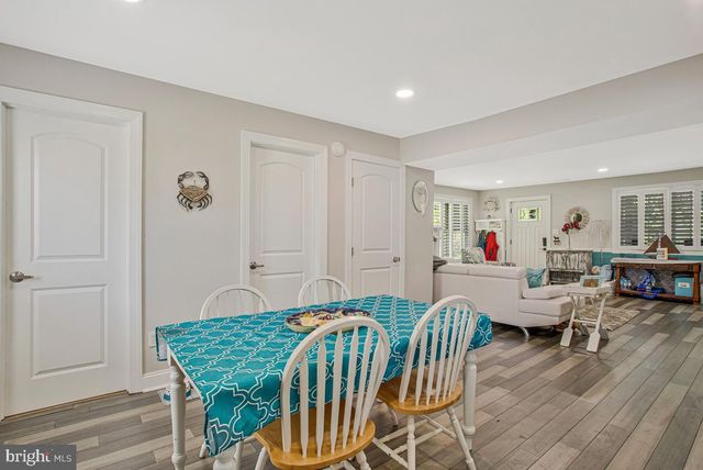4912 MARINERS DR, Shady Side, MD 20764