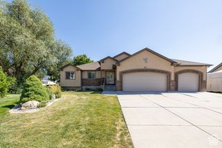 273 E 2050 N, North Ogden, UT 84414