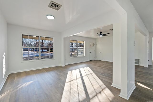 1145 Salem Road, Conway, AR 72034