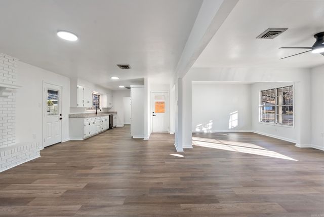 1145 Salem Road, Conway, AR 72034