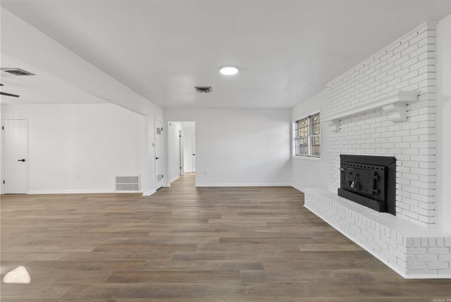 1145 Salem Road, Conway, AR 72034