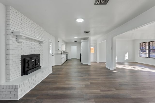 1145 Salem Road, Conway, AR 72034