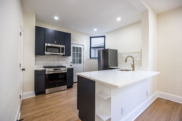 4638 N Hamilton Avenue 1F, Chicago, IL 60625