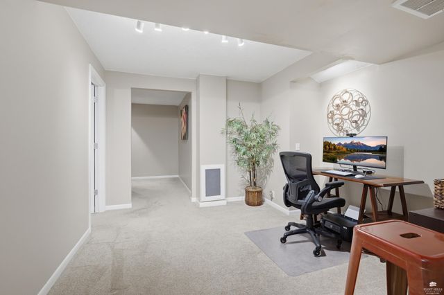 1400 Westwind Dr., Manhattan, KS 66503