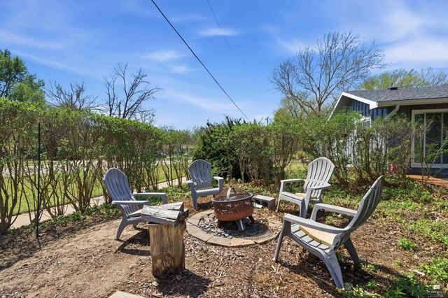 1400 Westwind Dr., Manhattan, KS 66503