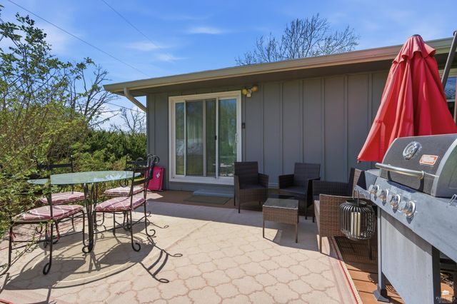 1400 Westwind Dr., Manhattan, KS 66503