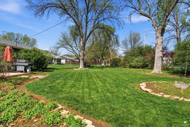 1400 Westwind Dr., Manhattan, KS 66503