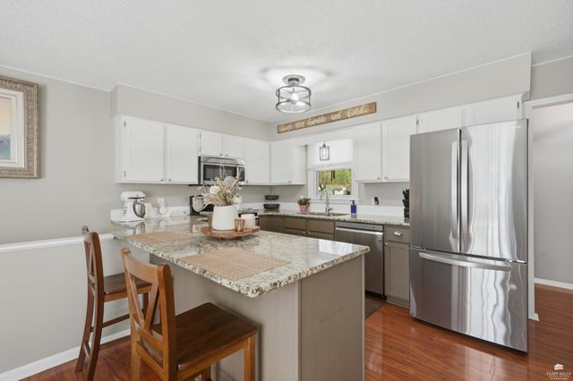 1400 Westwind Dr., Manhattan, KS 66503