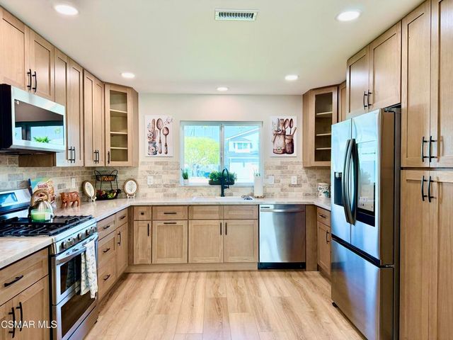 2923 Sailor Avenue, Ventura, CA 93001