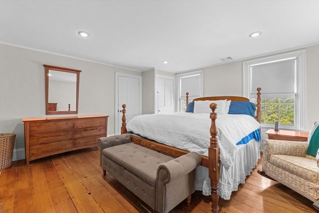 585 Careswell St, Marshfield, MA 02050