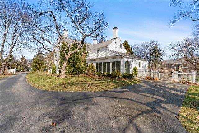 585 Careswell St, Marshfield, MA 02050