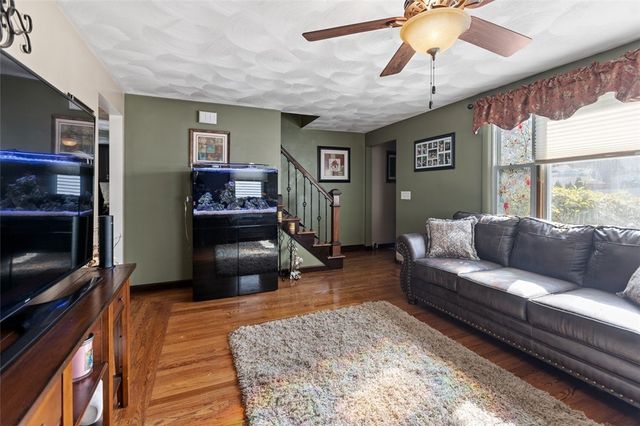 18 Lyman Avenue, Johnston, RI 02919