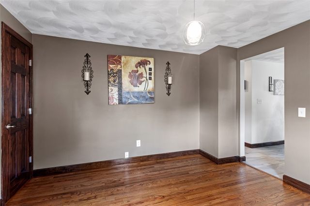 18 Lyman Avenue, Johnston, RI 02919