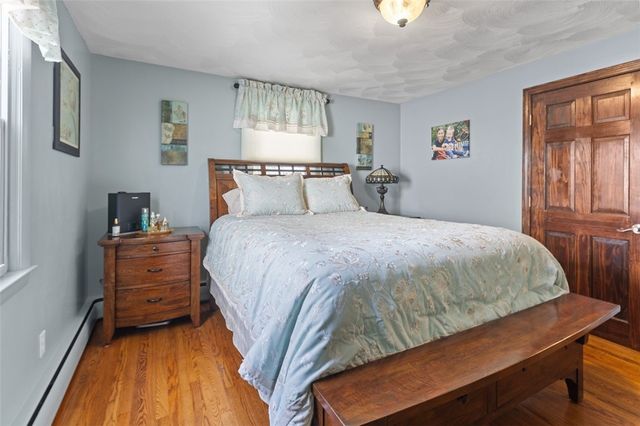 18 Lyman Avenue, Johnston, RI 02919