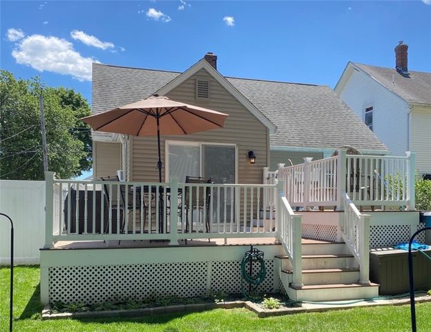 18 Lyman Avenue, Johnston, RI 02919