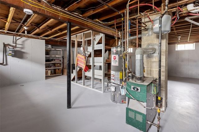 18 Lyman Avenue, Johnston, RI 02919