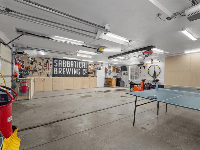 5425 Old Q ROAD, Manitowoc, WI 54220