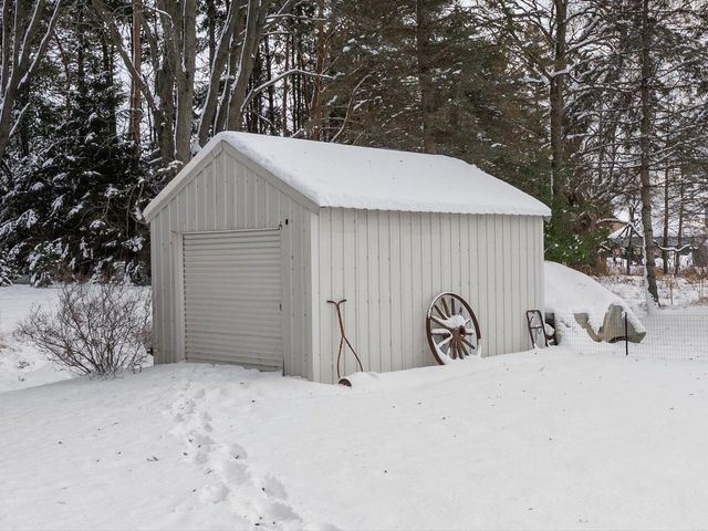 5425 Old Q ROAD, Manitowoc, WI 54220