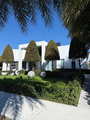 9839 SW 213th St, Cutler Bay, FL 33189